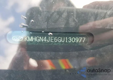 2016 Hyundai Genesis 3.8L z USA, uszkodzony, nr VIN KMHGN4JE6GU130977